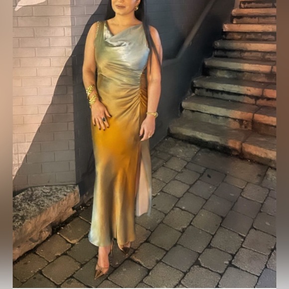 Zara Maxi dress - Picture 1 of 3